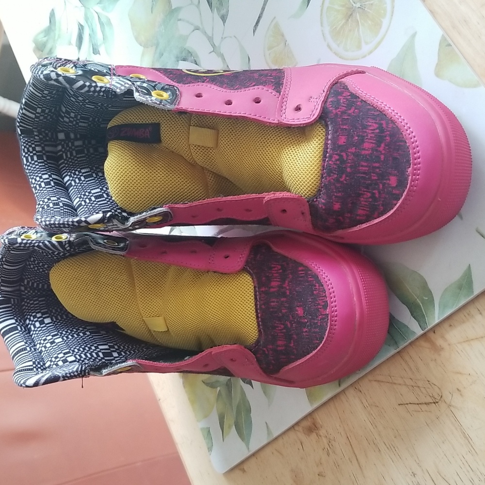 workout shoes